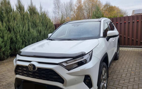 Toyota RAV4, 2024 год, 2 890 000 рублей, 1 фотография