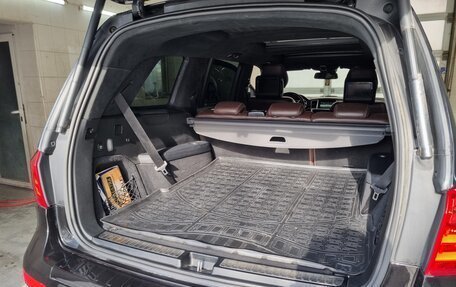 Mercedes-Benz GL-Класс, 2014 год, 2 950 000 рублей, 29 фотография