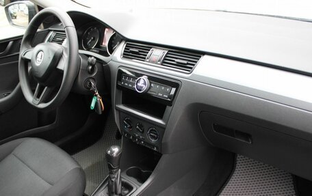 Skoda Rapid I, 2016 год, 809 000 рублей, 8 фотография