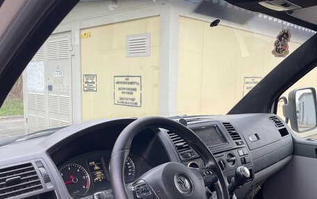 Volkswagen Transporter T5 рестайлинг, 2015 год, 1 150 000 рублей, 2 фотография