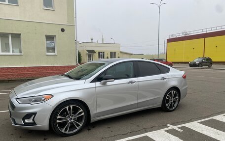 Ford Fusion (North America) II, 2018 год, 1 900 000 рублей, 4 фотография