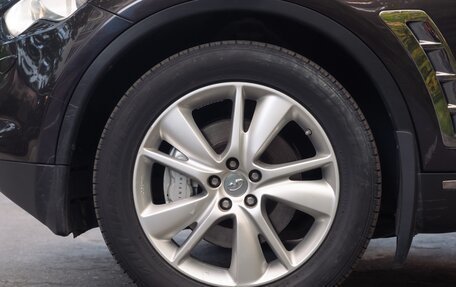 Infiniti QX70, 2015 год, 2 100 000 рублей, 7 фотография