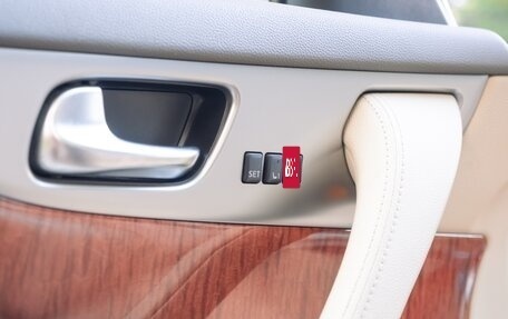 Infiniti QX70, 2015 год, 2 100 000 рублей, 12 фотография