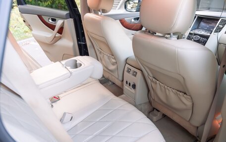 Infiniti QX70, 2015 год, 2 100 000 рублей, 31 фотография