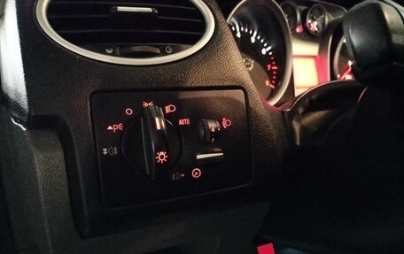 Ford Focus II рестайлинг, 2008 год, 510 000 рублей, 24 фотография