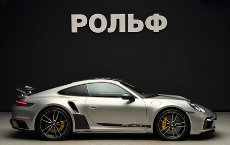Porsche 911, 2021 год, 27 000 000 рублей, 6 фотография