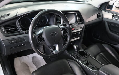 Hyundai Sonata VII, 2017 год, 1 579 000 рублей, 12 фотография