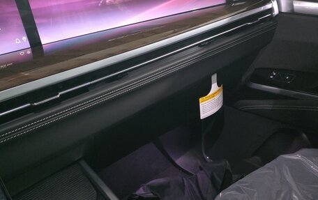 Cadillac Escalade V, 2025 год, 21 400 000 рублей, 14 фотография