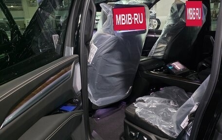 Cadillac Escalade V, 2025 год, 21 400 000 рублей, 13 фотография