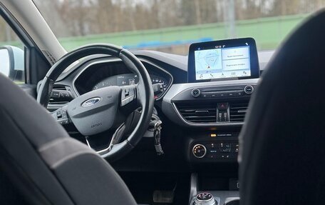 Ford Focus IV, 2018 год, 1 290 000 рублей, 7 фотография