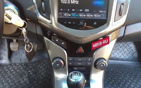 Chevrolet Cruze II, 2013 год, 800 000 рублей, 11 фотография