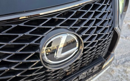 Lexus RX IV рестайлинг, 2021 год, 6 390 000 рублей, 8 фотография