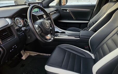 Lexus RX IV рестайлинг, 2021 год, 6 390 000 рублей, 26 фотография