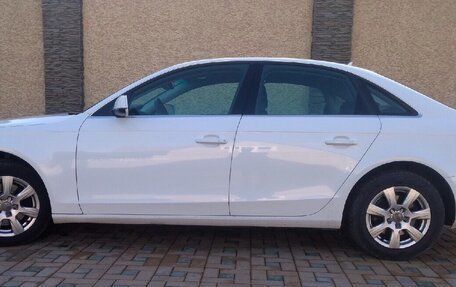 Audi A4, 2011 год, 1 200 000 рублей, 4 фотография