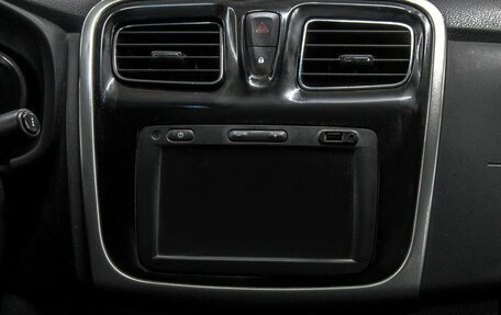 Renault Logan II, 2019 год, 1 199 900 рублей, 16 фотография