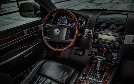 Volkswagen Touareg III, 2007 год, 1 102 500 рублей, 19 фотография