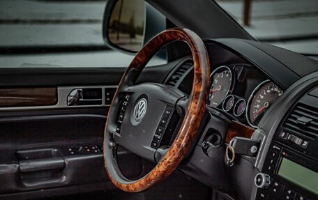 Volkswagen Touareg III, 2007 год, 1 102 500 рублей, 20 фотография