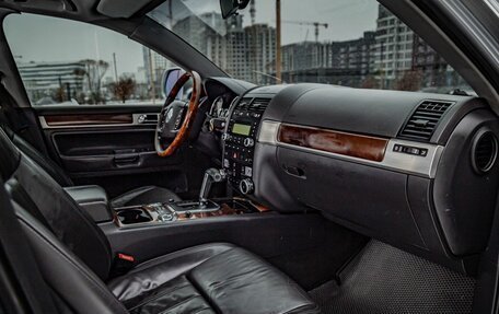 Volkswagen Touareg III, 2007 год, 1 102 500 рублей, 22 фотография