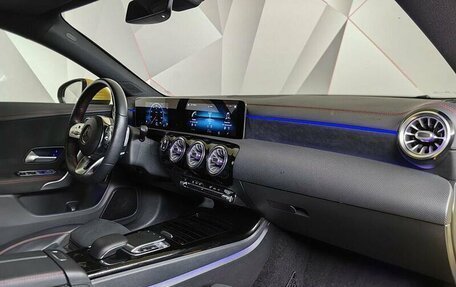 Mercedes-Benz CLA, 2019 год, 3 000 000 рублей, 8 фотография