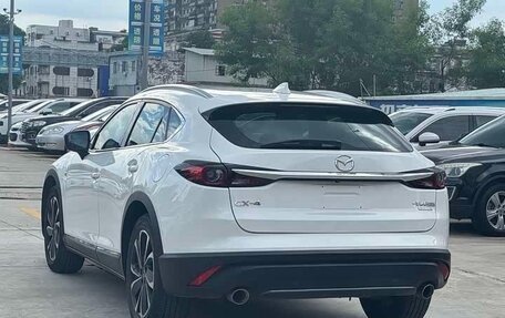 Mazda CX-4, 2021 год, 2 225 000 рублей, 5 фотография