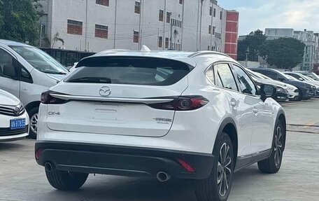 Mazda CX-4, 2021 год, 2 225 000 рублей, 4 фотография