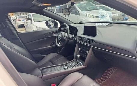 Mazda CX-4, 2021 год, 2 225 000 рублей, 12 фотография