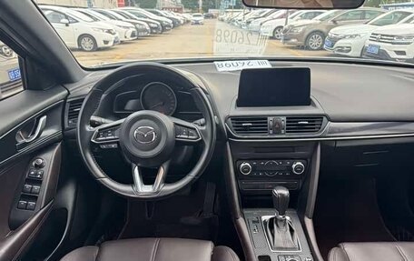 Mazda CX-4, 2021 год, 2 225 000 рублей, 13 фотография