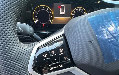 Volkswagen Teramont, 2025 год, 5 200 000 рублей, 26 фотография