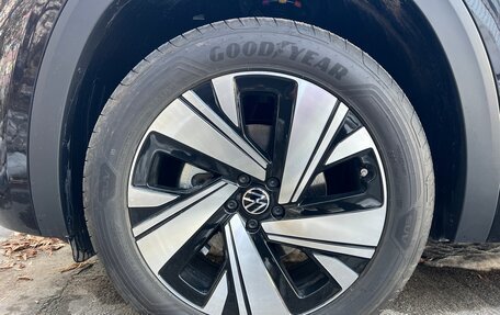 Volkswagen Teramont, 2025 год, 5 200 000 рублей, 24 фотография