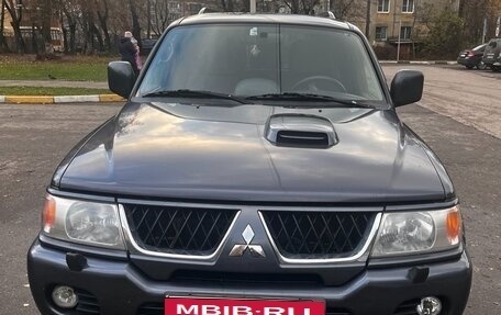 Mitsubishi Pajero Sport II рестайлинг, 2005 год, 1 100 000 рублей, 1 фотография