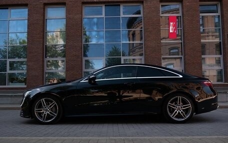 Mercedes-Benz E-Класс, 2020 год, 5 200 000 рублей, 8 фотография