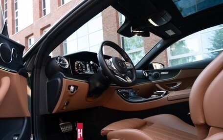 Mercedes-Benz E-Класс, 2020 год, 5 200 000 рублей, 17 фотография