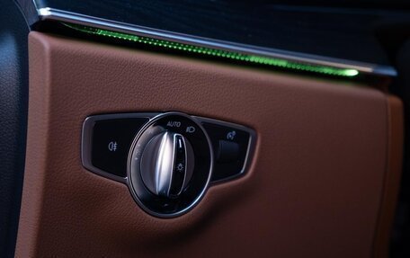 Mercedes-Benz E-Класс, 2020 год, 5 200 000 рублей, 38 фотография