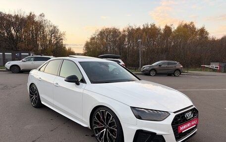 Audi A4, 2019 год, 3 600 000 рублей, 3 фотография