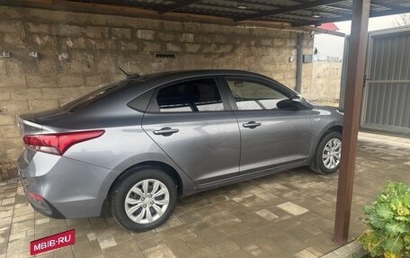 Hyundai Solaris II рестайлинг, 2018 год, 1 050 000 рублей, 12 фотография