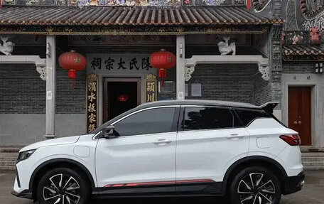 Geely Coolray I, 2022 год, 1 500 000 рублей, 4 фотография