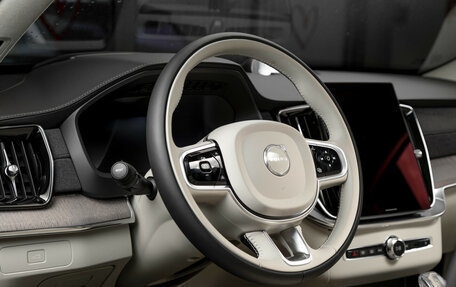 Volvo XC90 II рестайлинг, 2025 год, 12 150 000 рублей, 17 фотография