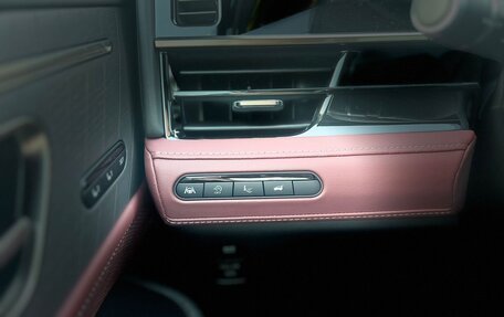 Infiniti QX80, 2025 год, 20 000 000 рублей, 26 фотография