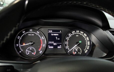 Skoda Superb III рестайлинг, 2018 год, 1 999 000 рублей, 22 фотография