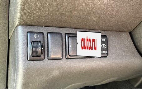 Nissan Navara (Frontier), 2007 год, 950 000 рублей, 10 фотография