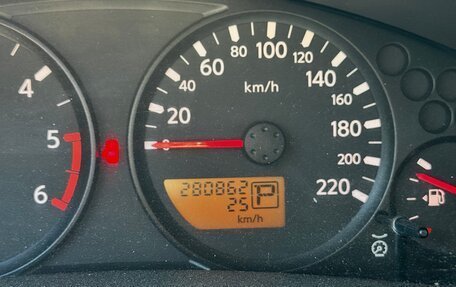 Nissan Navara (Frontier), 2007 год, 950 000 рублей, 15 фотография