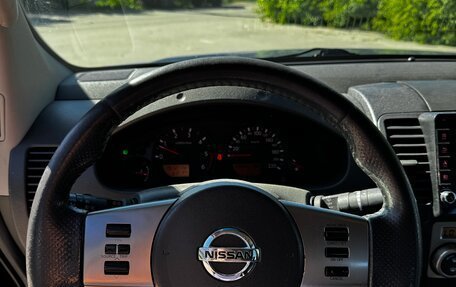 Nissan Navara (Frontier), 2007 год, 950 000 рублей, 11 фотография