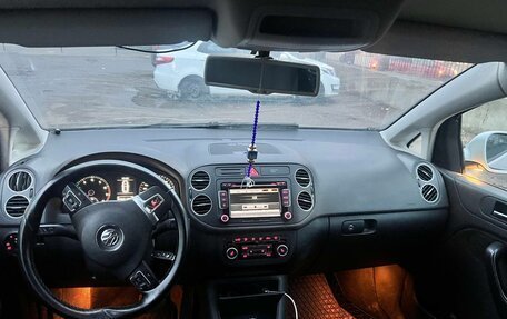 Volkswagen Golf Plus II, 2011 год, 510 000 рублей, 8 фотография