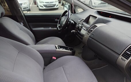 Toyota Prius, 2007 год, 656 000 рублей, 11 фотография