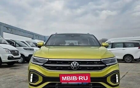 Volkswagen T-Roc I, 2022 год, 1 650 000 рублей, 3 фотография