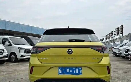 Volkswagen T-Roc I, 2022 год, 1 650 000 рублей, 7 фотография