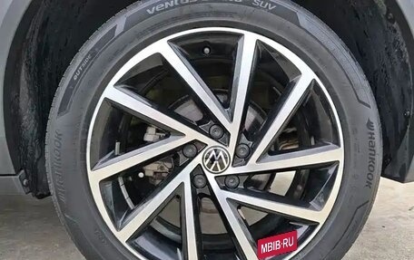 Volkswagen T-Roc I, 2022 год, 1 650 000 рублей, 8 фотография