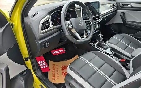 Volkswagen T-Roc I, 2022 год, 1 650 000 рублей, 9 фотография