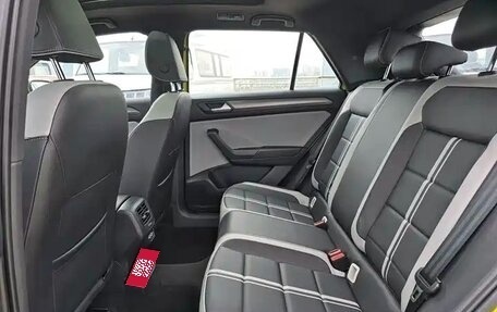 Volkswagen T-Roc I, 2022 год, 1 650 000 рублей, 13 фотография