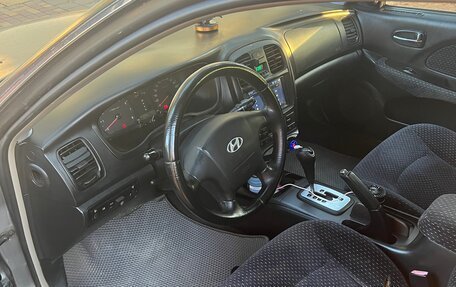 Hyundai Sonata IV рестайлинг, 2004 год, 430 000 рублей, 1 фотография